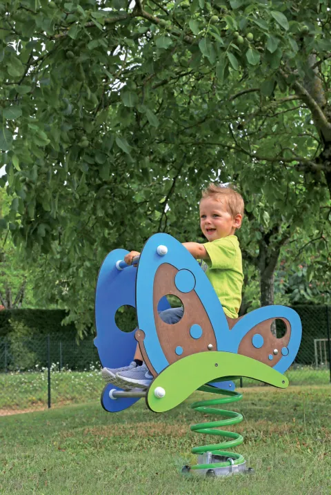petit garçon, jeu d'extérieur, amusement, papillon