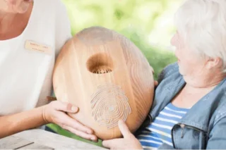 CRDL : comment le toucher crée du lien grâce à l’expérience sensorielle