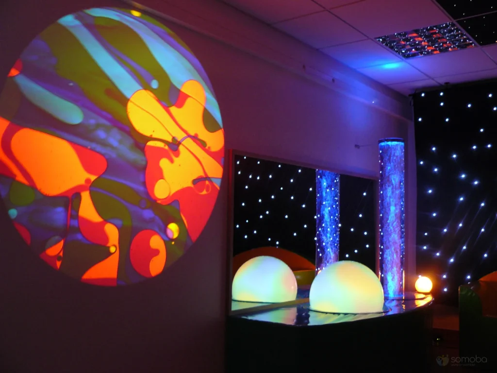 rideau étoilée, colonnes à bulles, dôme lumineux, projection murale, lumière