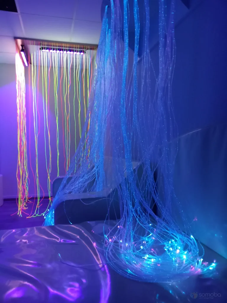 cascade de fibre optique, coloré